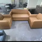 كنب جلد مكتبي فاخره و مريحة في كل مقاسات و ألوان في توصيل