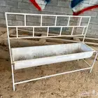معلف قابل للتنظيف