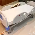 سرير كهربائي جديد ( استعمال خفيف جد ا)