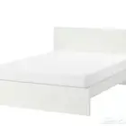 سرير إيكيا نفر ونص شبه جديد ومعاه طوله إيكيا هدية