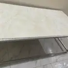 للبيع طاولة
