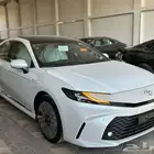 تويوتا كامري LE هايبرد 2025 اصفار