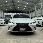 لكزس ES 300 AH ستاندر هايبرد 2024 - خليجي