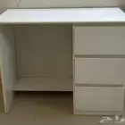 مكتبه للبيع