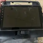 شاشه اندر تركب علئ جيب لاندكلوزر معها ديكور
