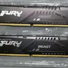Kingston FURY Beast DDR5 5200 32GB (2 16GB CL40).