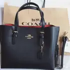 شنطة كوتش مولي سمول اسود
