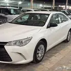 كامري تويوتا 2016 ابيض ماشيه 35 الف مخزنه