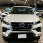 تويوتا فورتشنر موديل 2024 دبل 4 سلندر عداد 30 الف فقط