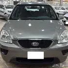 كيا كارينز واجن 2013