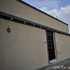 على المفتاح