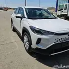 كورولا كروس LE أبيض هايبرد 2025