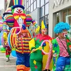 لاعب خفة ومهرجين