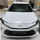 كامري طيس بريمي 2025 اللون ابيض - اسود