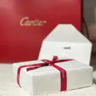 محفظة من كارتيه اصليه (أخضر)(جديد)