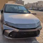 كامري جديدة نصف فل 2025 تيتانيوم