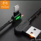 شاحن ايفون اصلي وسريع الشحن 3 متر (أسود)