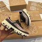 شوزات اون راننغ لويفي نسائي ورجالي