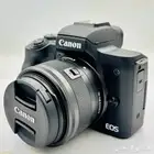 كاميرا كانون M50 مع عدسة 4K