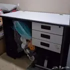 المتبقي من اثاث المكتب
