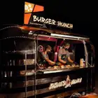 تنفيذ لوحات الحروف الضوئية والبارزة لسيارة طعام food truck