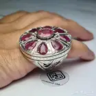 خاتم فضه فخم جوهرة من الياقوت الطبيعي