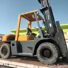 رافعات شوكية فوركلفت للايجار