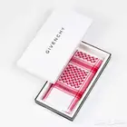 شماغ جيفنشي كلاسيك جملة