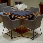 طاولة بلوت ملكية مع كراسي عرض خاص