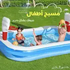 مسبح قابل للنفخ مزود بمنفاخ