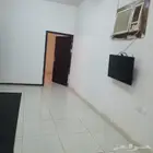 شقق عزاب موثثة للايجار الشهري بحي الخليج