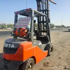 رافعة شوكيه تايوتا بنزين وغاز