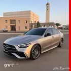 مرسيدس C 2024 AMG لون داخلي جملي وأسود ممشى قليل بودي وكالة