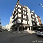 شقه للبيع تصميم عصري في مدينه جده حي الروضه على شارعين