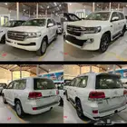 إكسسوارات لاندكروزر 2021 لدى مركز دبي