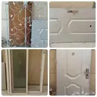 للبيع 2 باب حديد و2 شباك نافذه وحديد الشباك