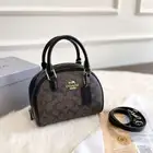 حقيبة COACH