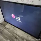 شاشة تلفزيون