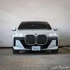 بي ام دبليو Mكت ام 735i فل كامل 2024