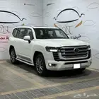 لاندكروزر GXR رقم 5 بنزين 2024 ممشى 5 الف كيلو