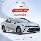 تويوتا كامري Eبنزين 2025 سعودي لون فضي