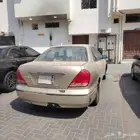 سيارة نيسان صني 2004