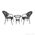 كرسيين وطاولة خيزران