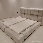 سرير للبيع