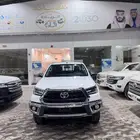 تويوتا هايلوكس بنزين دبل مفتاح دبل فل كامل 2025