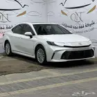 تويوتا كامري LE بنزين جنوط فتحة سقف 2025