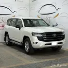 لاندكروزر GXR رقم 1 دبل ديزل تماتيك 2025 ممشى 42 الف