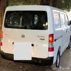 فان دايهاتسو للإيجار بالشهر