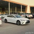 لكزس اي اس ستاندر 2025