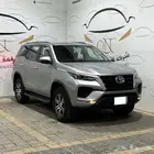 فورتشنر GX م2.4 ديزل تماتيك 2023 ممشى 199 الف كيلو